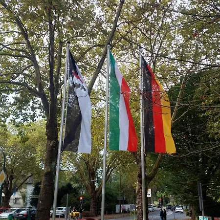 Zm23, Single With Private Balcony 公寓 *