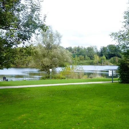 Zm23, Single With Private Balcony * 勒沃库森