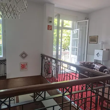Zm23, Single With Private Balcony Apartment